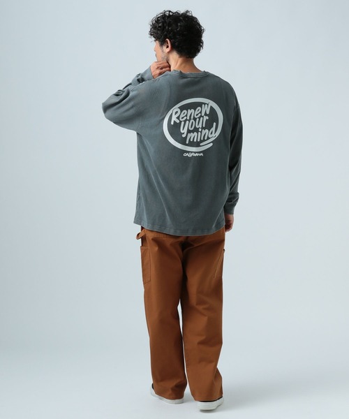 BAYFLOW(ベイフロー)の「SNOWバックプリント長袖Tシャツ(Tシャツ/カットソー・メンズ・ピンク/グリーン/チャコール/オフホワイト/ダークグレー・MEDIUM/LARGE)」の8枚目の写真