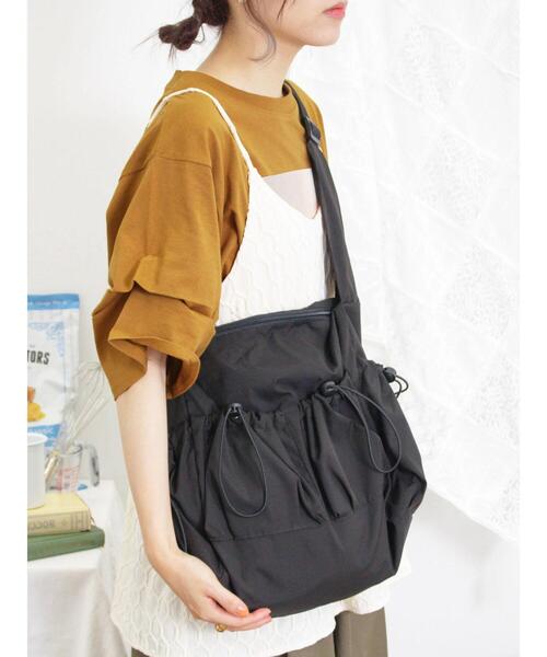 Samansa Mos2（サマンサ モスモス）の「ドロストショルダーバッグ（ハンドバッグ・レディース・ブラック/ベージュ・F）」の15枚目の写真