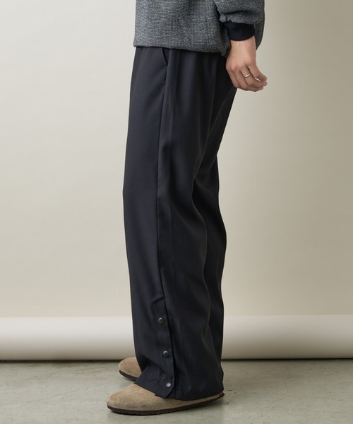 CIAOPANIC TYPY（チャオパニックティピー）の「サイドスナップワイドパンツ（スラックス・メンズ・ライトグレー/ブラック/チャコールグレー・ONE SIZE）」の5枚目の写真