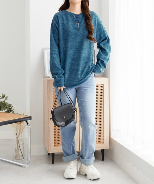 Viola e Viola（ヴィオラエヴィオラ）の「柔らかニットソーシンプルトップス（Tシャツ/カットソー・レディース・ターコイズブルー/カーキ/プラム/チャコール/ネイビー/ナチュラル/ボルドー・M/L/3L/5L/LL/4L）」の17枚目の写真