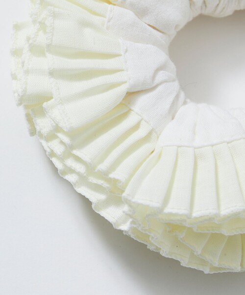 GOOD SQUISH（グッドスクイッシュ）の「GOOD SQUISH/グッドスクイッシュ COWBOY / ヘアアクセサリー / シュシュ（シュシュ・レディース・オフホワイト/イエロー・ONE SIZE）」の5枚目の写真