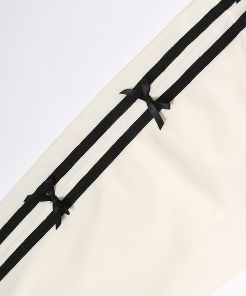 Salong hameu(サロン ハミュー)の「サイドラインリボン リブライントラックジャケット ジャージ レディース/ジャージ/ジップアップ(ジャージ・レディース・チャコールグレー/ブラック/アイボリー・M/L)」の19枚目の写真