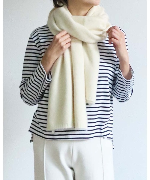 aunt lily（アントリリー）の「ベビーFOX混ロングマフラー（マフラー・レディース・サックスブルー/ブラウン/ネイビー/キナリ・FREE）」の2枚目の写真