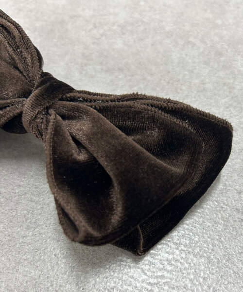 SHENERY（シーナリー）の「ベロアリボンバレッタ（その他ヘアアクセサリー・レディース・ブラック/ブラウン・FREE）」の7枚目の写真