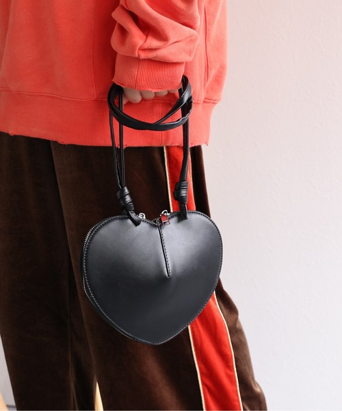 【ALDO アルド】PEARLILY 真珠の飾りバケットバック ALDO アルド】PEARLILY 真珠の飾りバケットバック (ALDO