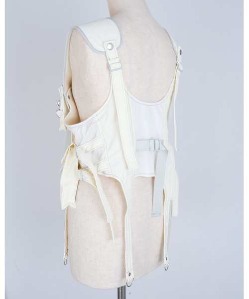 rurumu:（ルルムウ）の「rurumu:/ルルムウ/utility pocket vest