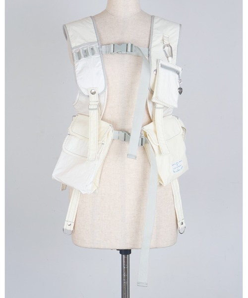 rurumu:（ルルムウ）の「rurumu:/ルルムウ/utility pocket vest