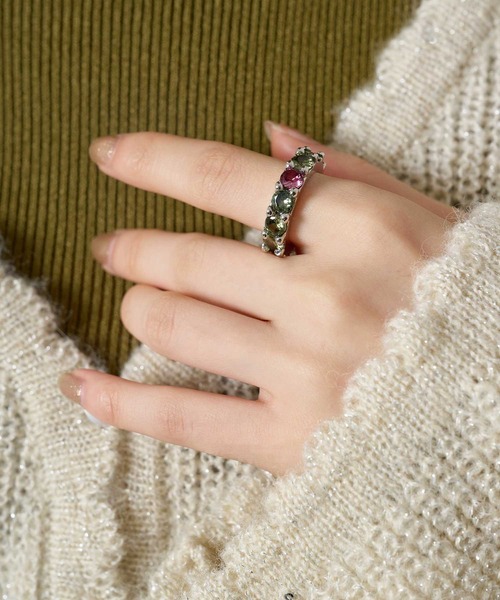TINA：JOJUN（ティーナジョジュン）の「バイカラー ジルコニアリング TINA：JOJUN（リング・レディース・シルバー/モスグリーン・13号/11号/9号）」の11枚目の写真