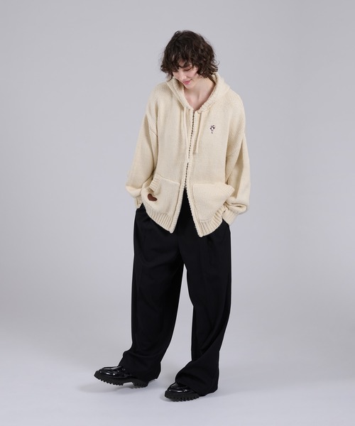 ONCILY（オンシェリー）の「ONEPOINT LOGO FULL-ZIP KNIT HOODIE / ワンポイントロゴフルジップニットフーディ（パーカー・メンズ・ネイビー/アイボリー/ブラック・MEDIUM/LARGE）」の17枚目の写真