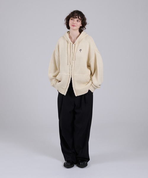 ONCILY（オンシェリー）の「ONEPOINT LOGO FULL-ZIP KNIT HOODIE / ワンポイントロゴフルジップニットフーディ（パーカー・メンズ・ネイビー/アイボリー/ブラック・MEDIUM/LARGE）」の15枚目の写真