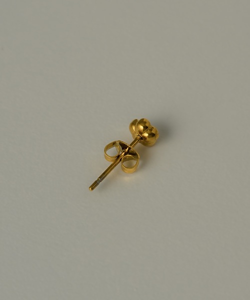 muku(ムク)の「PIERCE / MINIMUM ROSE(ピアス(両耳用)・レディース・シルバー/ゴールド・FREE)」の9枚目の写真