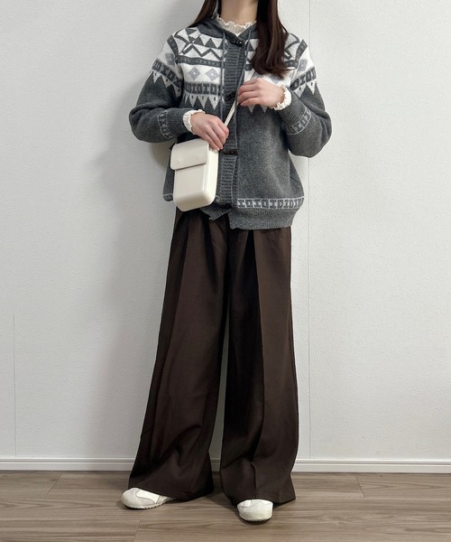 Cham.(チャム)の「ノルディック柄フーディ付きニット(ニット/セーター・レディース・グレー・F)」の15枚目の写真