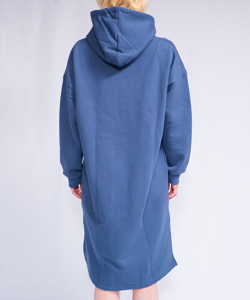 Alite cloth(アリーテクロス)の「ワンポイントプリントチュニック(スウェット・レディース・ブラック/ネイビー/ピンク/ホワイト・L/M)」の9枚目の写真