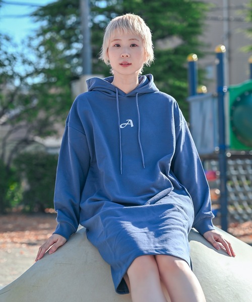 Alite cloth(アリーテクロス)の「ワンポイントプリントチュニック(スウェット・レディース・ブラック/ネイビー/ピンク/ホワイト・L/M)」の16枚目の写真
