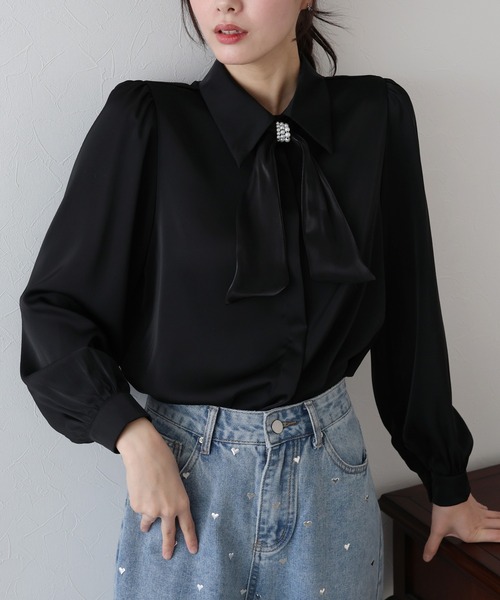 BLUEEAST（ブルーイースト）の「《5色展開》パールモチーフリボンブラウス（シャツ/ブラウス・レディース・ホワイト/ミント/ブラック/ベージュ/ピンク・MEDIUM）」の19枚目の写真