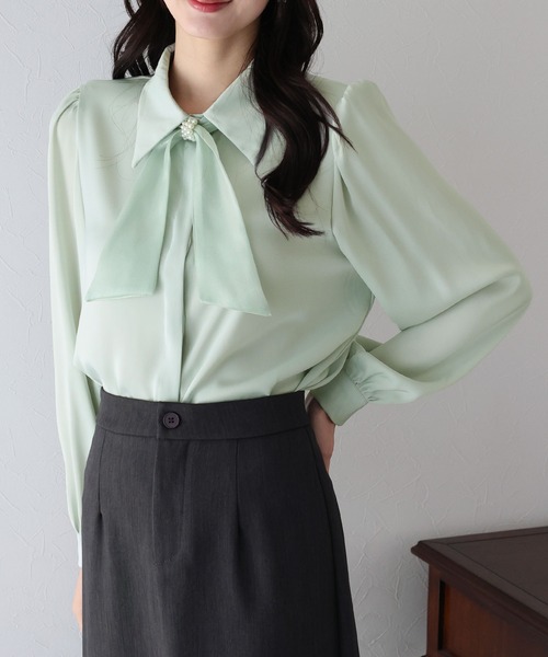 BLUEEAST（ブルーイースト）の「《5色展開》パールモチーフリボンブラウス（シャツ/ブラウス・レディース・ホワイト/ミント/ブラック/ベージュ/ピンク・MEDIUM）」の14枚目の写真