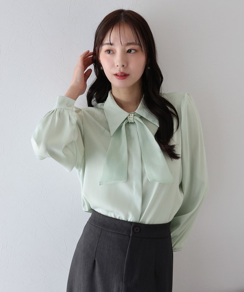 BLUEEAST（ブルーイースト）の「《5色展開》パールモチーフリボンブラウス（シャツ/ブラウス・レディース・ホワイト/ミント/ブラック/ベージュ/ピンク・MEDIUM）」の13枚目の写真