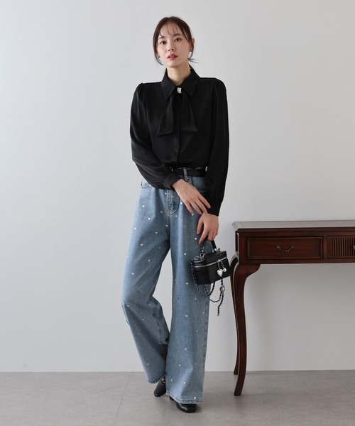 TO BE CHIC 定価38500円　リネンブラウス　パール　リボン　ブルー TO BE CHIC 定価38500円 リネンブラウス パール リボン ブルー