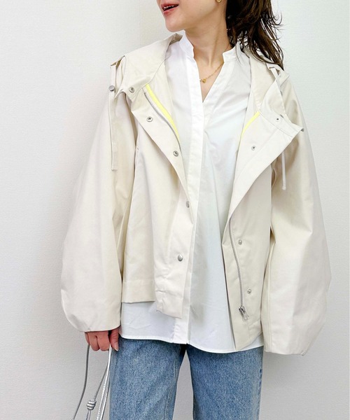 LUGIVA（ルギヴァ）の「ドルマンスリーブマウンテンパーカー（ブルゾン・レディース・ネイビー/オフホワイト・M）」の7枚目の写真