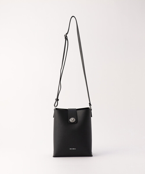 MONO　COMME CA（モノコムサ）の「ひねり金具 縦長ショルダー（ショルダーバッグ・レディース・ブラック/オフホワイト/グレー・FREE）」の13枚目の写真