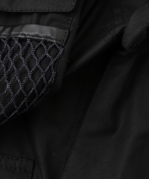 Barbour(バブアー)の「Barbour (バブアー) Heritage+ Modified Dryfly ワックスコットン ブルゾン(その他アウター・メンズ・ブラック・SMALL/MEDIUM/LARGE)」の7枚目の写真