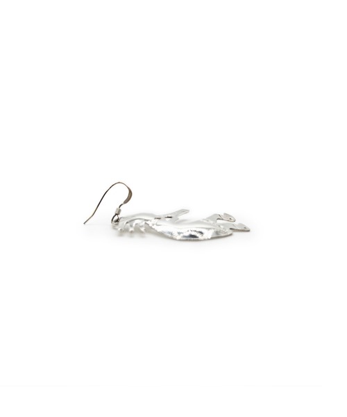Indian Jewelry（インディアンジュエリー）の「THEATER シアターセレクト  ココペリデザインフックピアス Made in USA（ピアス（両耳用）・レディース・シルバー・FREE）」の4枚目の写真