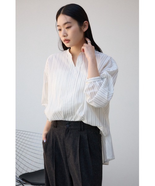AZUL by moussy(アズールバイマウジー)の「バックタックオープンスキッパー(シャツ/ブラウス・レディース・ホワイト系その他/オフホワイト/ブラック・FREE)」の16枚目の写真