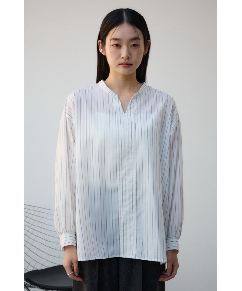 AZUL by moussy(アズールバイマウジー)の「バックタックオープンスキッパー(シャツ/ブラウス・レディース・ホワイト系その他/オフホワイト/ブラック・FREE)」の18枚目の写真