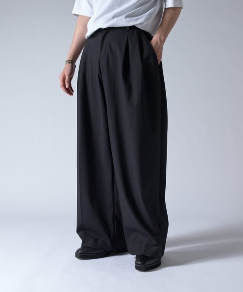 Lui's（ルイス）の「ウォッシャブル 2タックワイドパンツ（その他パンツ・メンズ・ブラック/ブラウン・S/M）」の4枚目の写真