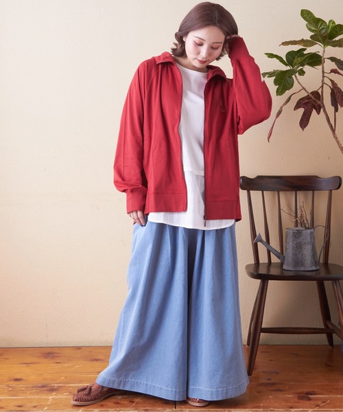 CUBE SUGAR（キューブシュガー）の「デニムガウチョパンツ（デニムパンツ・レディース・インディゴブルー/ライトブルー・M）」の13枚目の写真