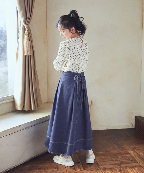 earth music&ecology（アースミュージックアンドエコロジー）の「フロントZIPデニムスカート（スカート・レディース・インディゴブルー/ブルー系その他・S/M）」の6枚目の写真