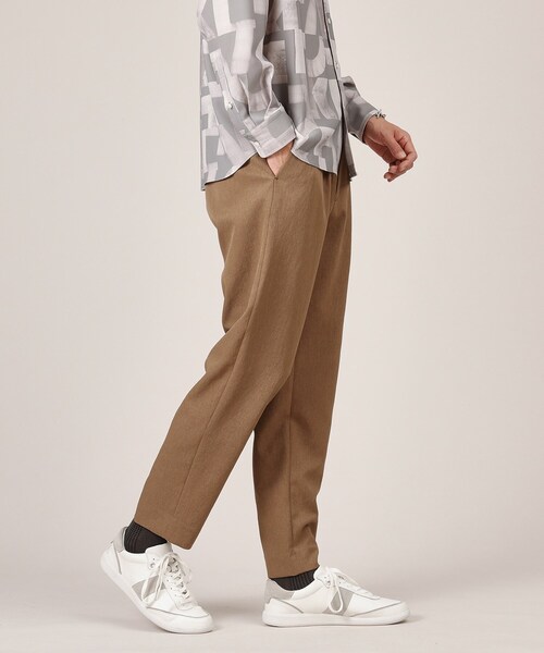 TAKEO KIKUCHI(タケオキクチ)の「【多機能】リネンライクカルゼ イージーパンツ(スラックス・メンズ・ブラウン系その他/ブルー系その他/カーキ/サンドベージュ/ブルー系その他2/カーキ系・05/01/02/03/04)」の2枚目の写真