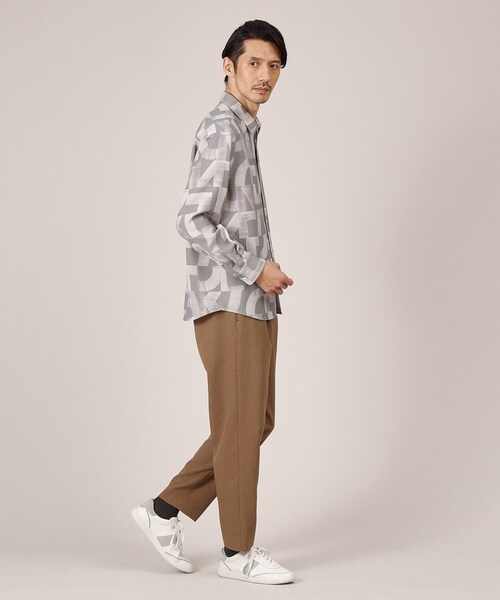 TAKEO KIKUCHI(タケオキクチ)の「【多機能】リネンライクカルゼ イージーパンツ(スラックス・メンズ・ブラウン系その他/ブルー系その他/カーキ/サンドベージュ/ブルー系その他2/カーキ系・05/01/02/03/04)」の20枚目の写真