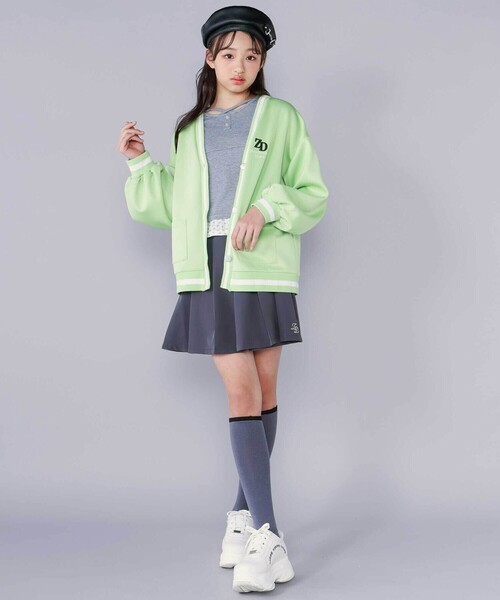 ZIDDY（ジディ）の「【 ニコ☆プチ 掲載 】クロスネック裾花柄Tシャツ(130~160cm)（Tシャツ/カットソー・キッズ・パープル/グレー・FREE/130cm/140cm/150cm）」の6枚目の写真