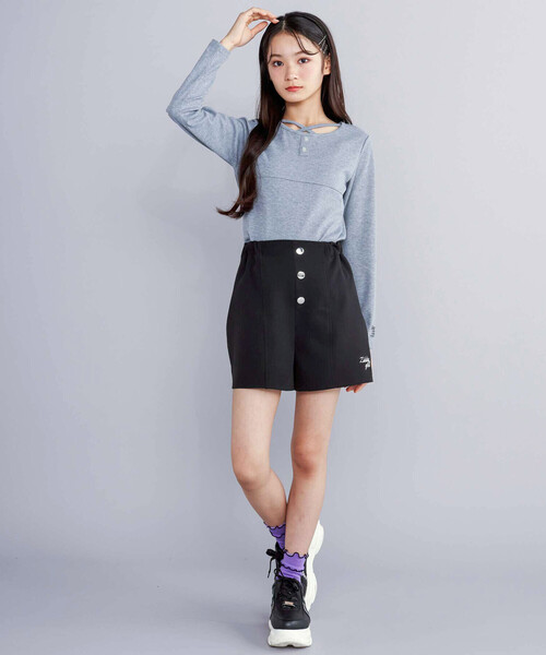 ZIDDY（ジディ）の「【 ニコ☆プチ 掲載 】クロスネック裾花柄Tシャツ(130~160cm)（Tシャツ/カットソー・キッズ・パープル/グレー・FREE/130cm/140cm/150cm）」の7枚目の写真