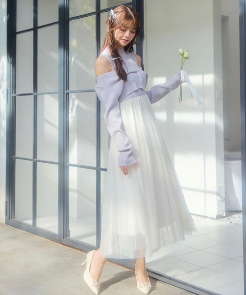 SWINGLE（スウィングル）の「【展示会３位】カーディガンアンサンブルラメニットドッキングワンピース（ワンピース・レディース・ピンク/ネイビー/ラベンダー・FREE）」の4枚目の写真