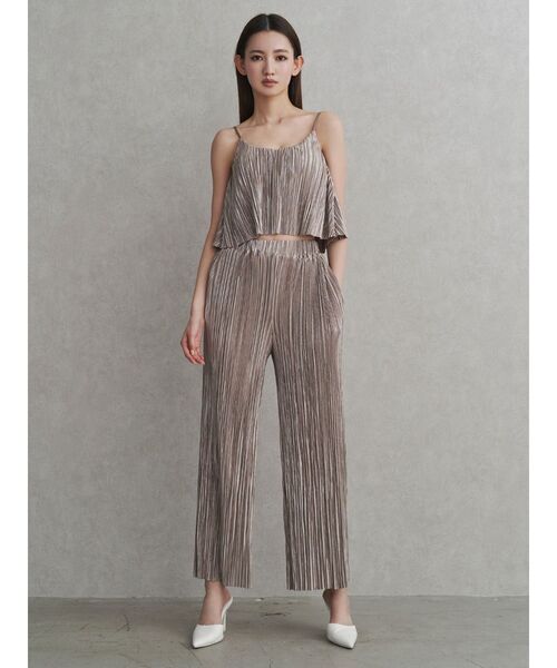 GYDA（ジェイダ）の「サテンプリーツワイドパンツ【SETUP着用可】（その他パンツ・レディース・その他1/ベージュ/ライトグレー/ブラック・FREE）」の15枚目の写真