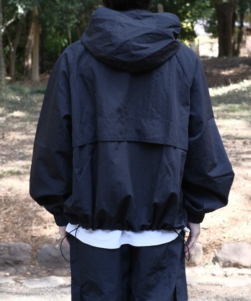 BROKEN BASE（ブロークンベース）の「マルチポケットナイロンブルゾン（ナイロンジャケット・メンズ・アイボリー/ブラック系/ネイビー・SMALL/MEDIUM/LARGE）」の6枚目の写真