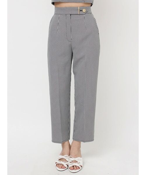 RESEXXY(リゼクシー)の「センタープレステーパードパンツ【セットアップ着用可能】(その他パンツ・レディース・アイボリー/ブラック/その他1・FREE)」の17枚目の写真