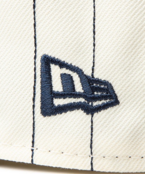 NEW ERA NEW YORK YANKEES PINSTRIPE RETRO CROWN 59FIFTY