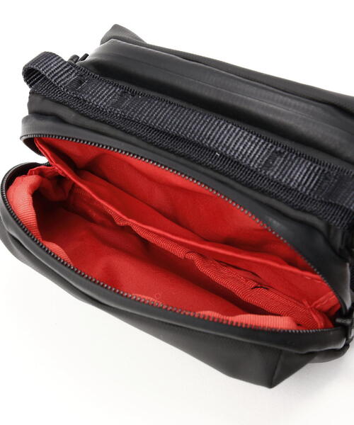 Topologie（トポロジー）の「Topologie/トポロジー  Mini Bottle Sacoche ミニ ボトル サコッシュ【バッグ単体】（ショルダーバッグ・レディース・ブラック/ブルー・F）」の22枚目の写真