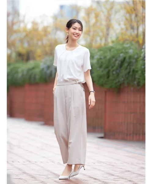 HARUYAMA(ハルヤマ)の「【ウォッシャブル】WALK PLUS サイドタブ ワイドパンツ 麻調メッシュ素材 無地 春夏(スラックス・レディース・サックスブルー/ブラック/ベージュ・L/M/S/LL)」の1枚目の写真