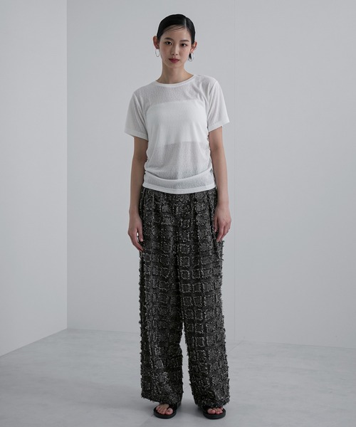 feepur（フェピュール）の「サイドギャザースラブシアーTee（Tシャツ/カットソー・レディース・ブラック/オフホワイト/ブラウン・MEDIUM）」の4枚目の写真