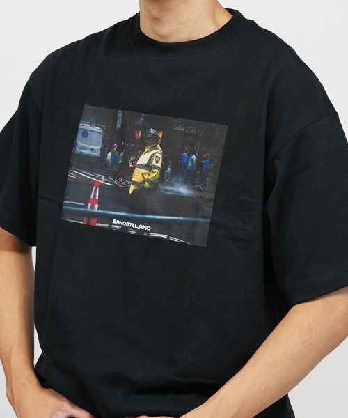 BASIS(ベイシス)の「SANDER LAND 8.2ozオーガニックコットン Yellow Police 半袖Tシャツ(Tシャツ/カットソー・メンズ・ホワイト/ブラック・LARGE/X-LARGE/MEDIUM)」の13枚目の写真