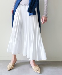 シャイニープリーツスカート