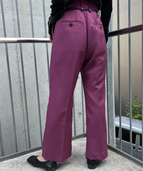 STRATA(エストラータ)の「コード付きセミフレアパンツ 【低身長・小柄女性】(その他パンツ・レディース・ブラウン/パープル・S/XS)」の4枚目の写真