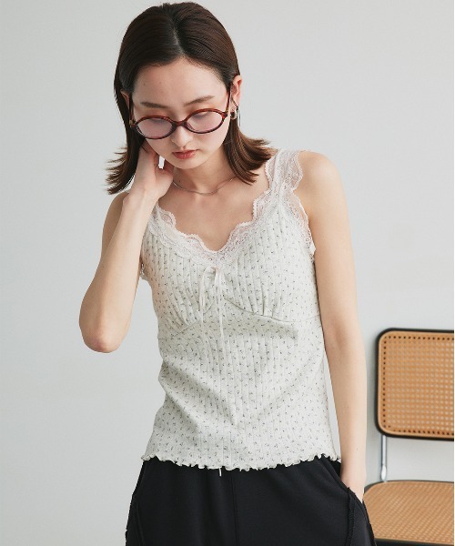 ad thie（アドティエ）の「ショルダーレース切り替え 花柄キャミソール（キャミソール・レディース・オートミール/アイボリー/オフホワイト・FREE）」の16枚目の写真