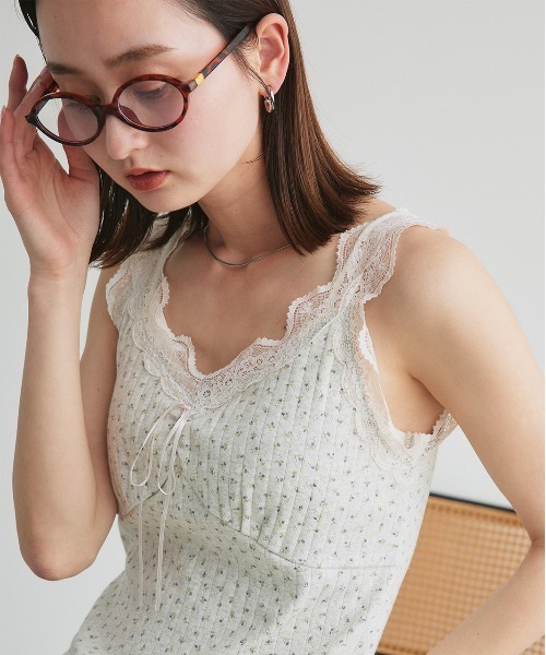 ad thie（アドティエ）の「ショルダーレース切り替え 花柄キャミソール（キャミソール・レディース・オートミール/アイボリー/オフホワイト・FREE）」の19枚目の写真