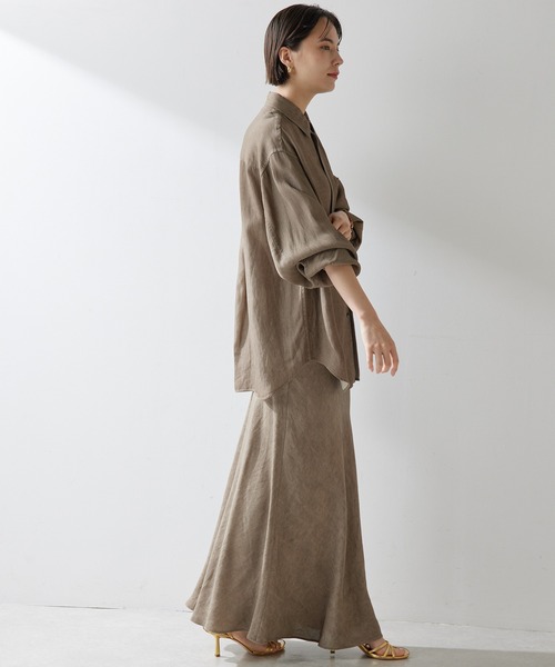 Whim Gazette(ウィムガゼット)の「ツイル顔料染めオーバーシャツ(シャツ/ブラウス・レディース・キャメル/モカ・FREE)」の17枚目の写真