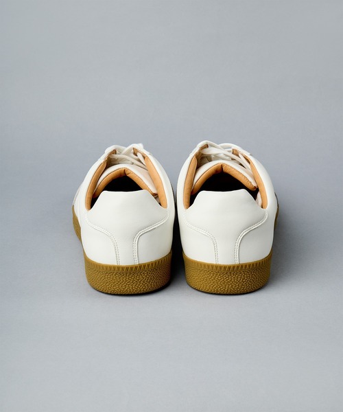 Le Sans Pareil（ル サン パレイユ）の「【 Le Sans Pareil / ルサンパレイユ 】GERMAN TRAINER for Le Sans Pareil（スニーカー・メンズ・ブラック/ホワイト・43/44/40/42/37/38/39）」の5枚目の写真